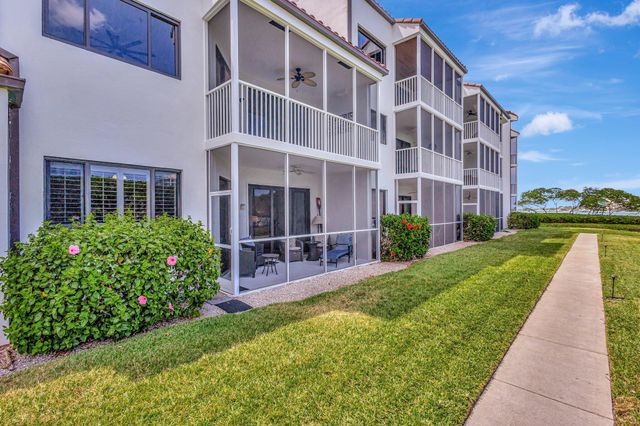 200 Waterway Road 109, Tequesta, FL 33469