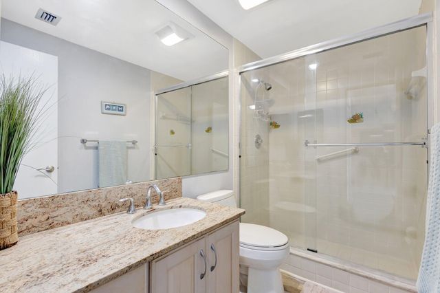 200 Waterway Road 109, Tequesta, FL 33469