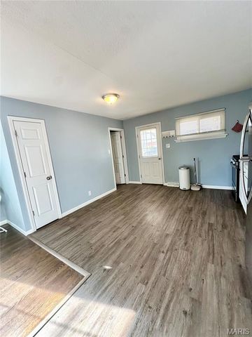 408 Hall Avenue, Union, MO 63084