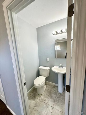 408 Hall Avenue, Union, MO 63084