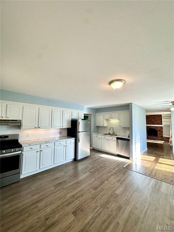 408 Hall Avenue, Union, MO 63084