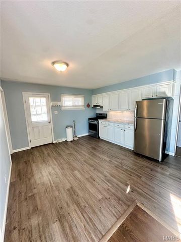 408 Hall Avenue, Union, MO 63084