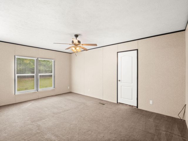 1334 Chaffee, Leesville, LA 71446
