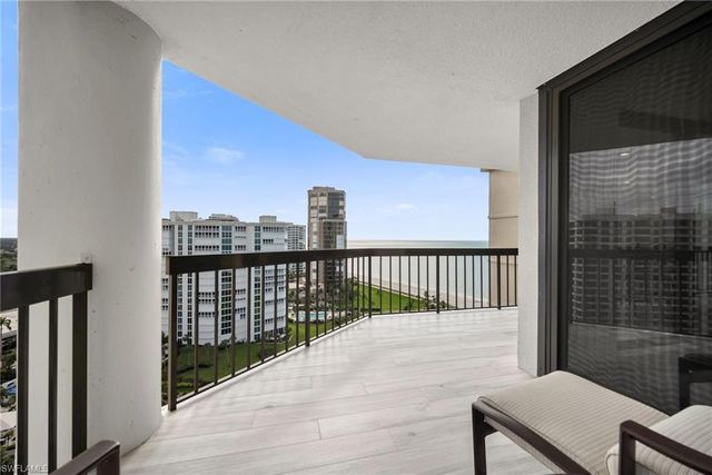 4551 Gulf Shore BLVD N # 1805, Naples, FL 34103