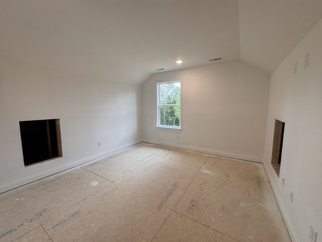 5924 Luke Court, Arrington, TN 37014