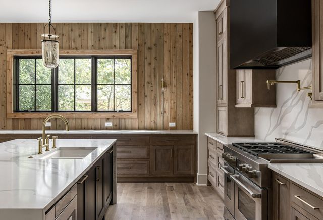 201 Olive Branch Rd, Nashville, TN 37205