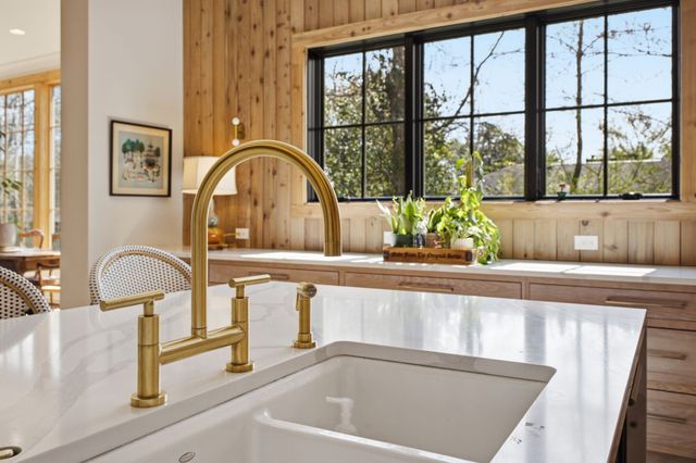 201 Olive Branch Rd, Nashville, TN 37205