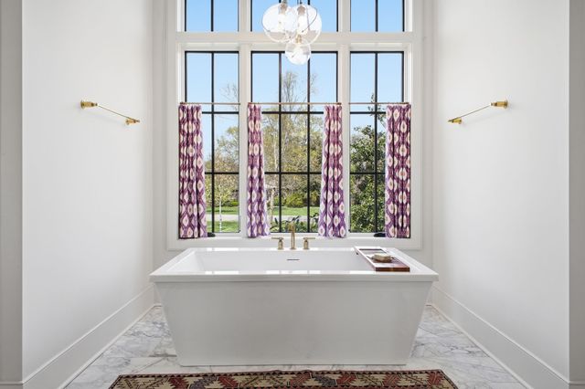 201 Olive Branch Rd, Nashville, TN 37205