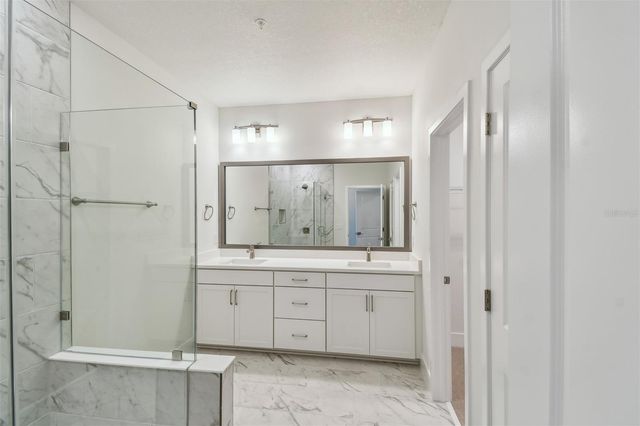 498 31ST WAY N, St Petersburg, FL 33713