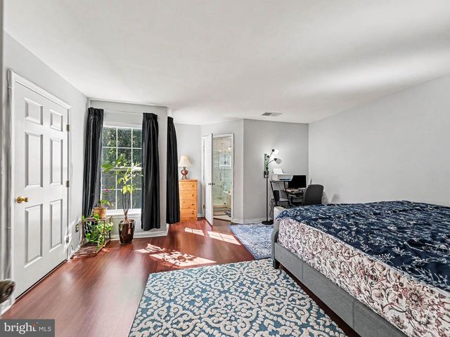 17445 KAGERA DR, Dumfries, VA 22025