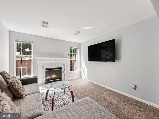 17445 KAGERA DR, Dumfries, VA 22025