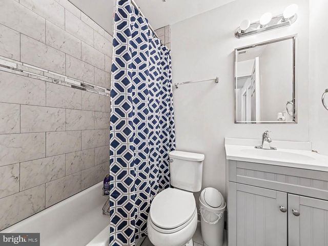 17445 KAGERA DR, Dumfries, VA 22025