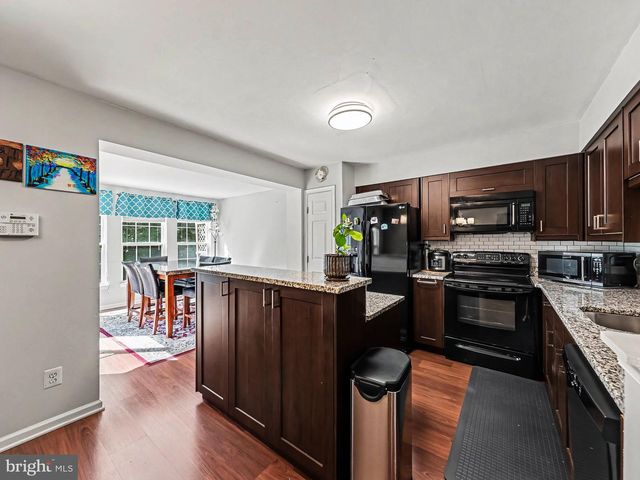 17445 KAGERA DR, Dumfries, VA 22025