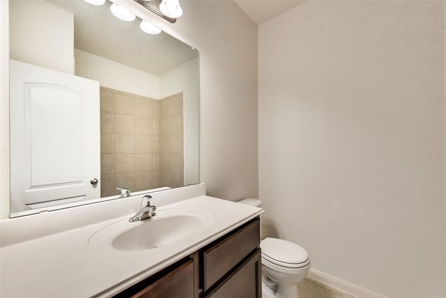 905 Summer Stream Road, Denton, TX 76207
