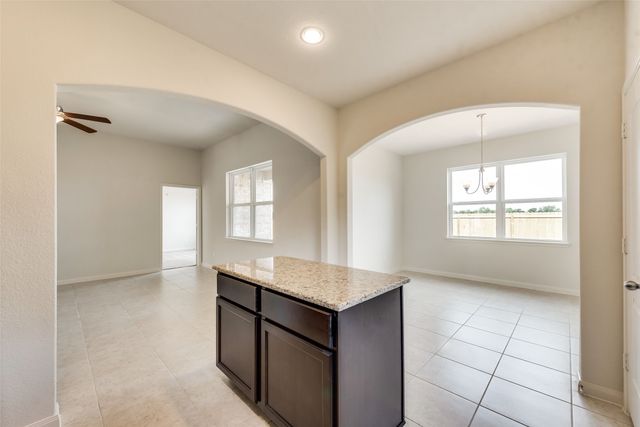 905 Summer Stream Road, Denton, TX 76207