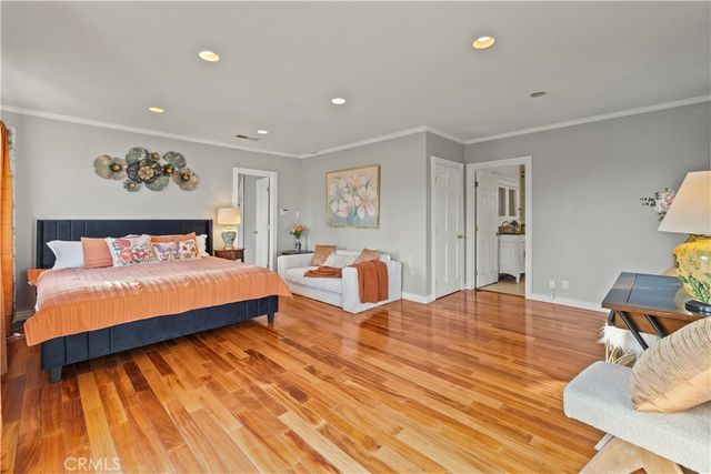 790 N El Molino, Pasadena, CA 91104