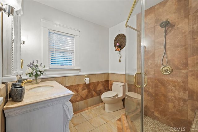 790 N El Molino, Pasadena, CA 91104