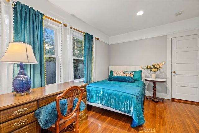 790 N El Molino, Pasadena, CA 91104