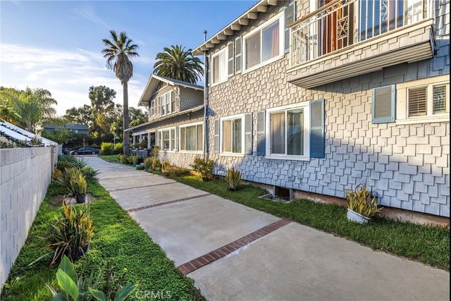 790 N El Molino, Pasadena, CA 91104