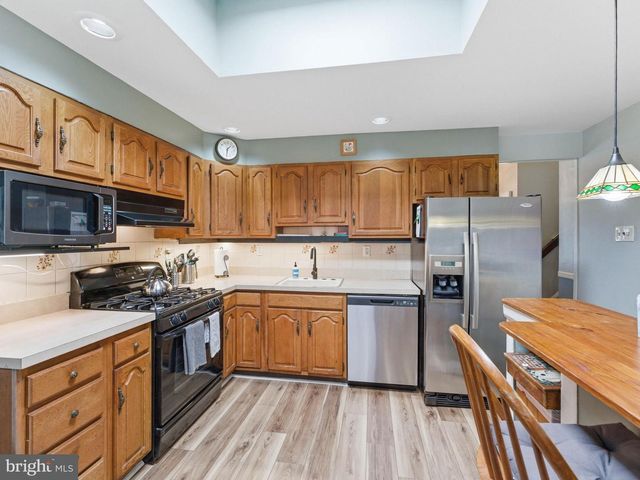 843 STERNER MILL RD, Feasterville Trevose, PA 19053