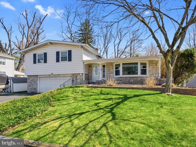 843 STERNER MILL RD, Feasterville Trevose, PA 19053