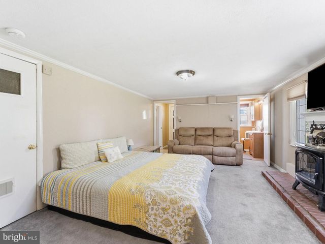 843 STERNER MILL RD, Feasterville Trevose, PA 19053