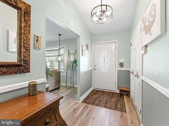 843 STERNER MILL RD, Feasterville Trevose, PA 19053