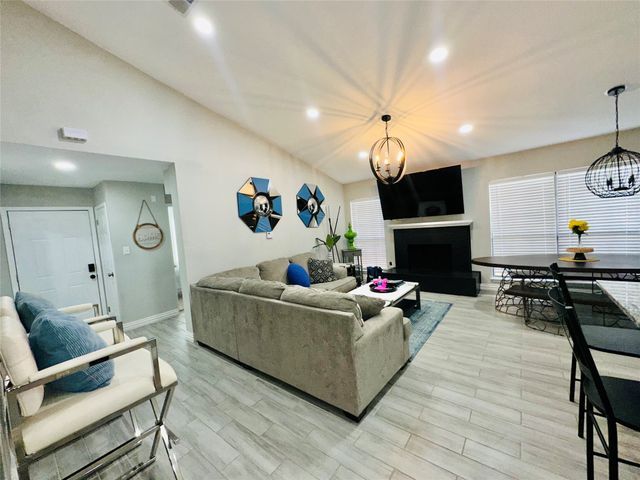 4124 Ballard Trail, The Colony, TX 75056