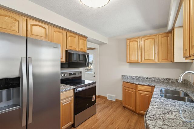 657 79th Avenue NE, Spring Lake Park, MN 55432