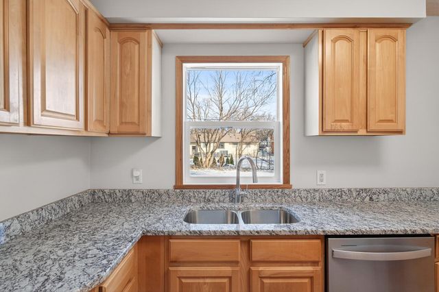 657 79th Avenue NE, Spring Lake Park, MN 55432