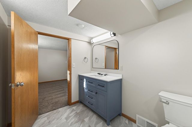 657 79th Avenue NE, Spring Lake Park, MN 55432