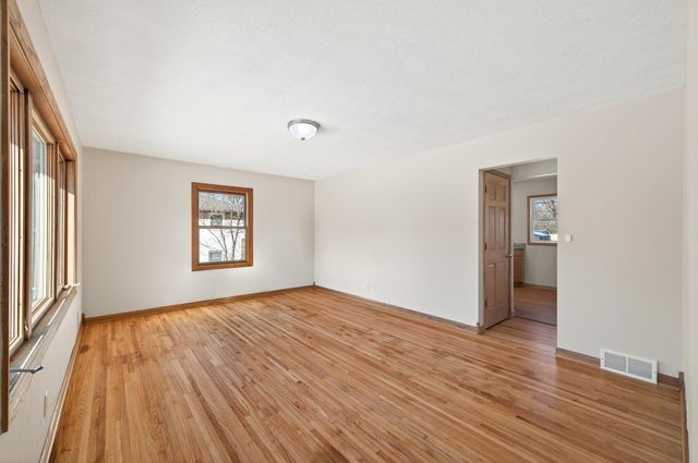 657 79th Avenue NE, Spring Lake Park, MN 55432