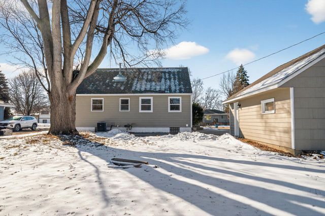 657 79th Avenue NE, Spring Lake Park, MN 55432