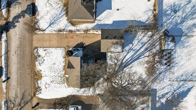 657 79th Avenue NE, Spring Lake Park, MN 55432