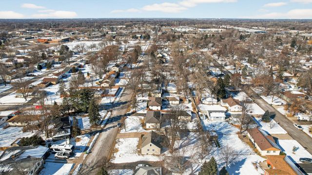 657 79th Avenue NE, Spring Lake Park, MN 55432