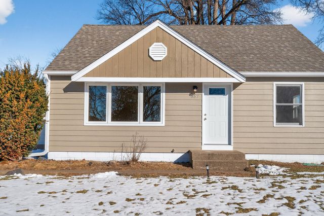 657 79th Avenue NE, Spring Lake Park, MN 55432