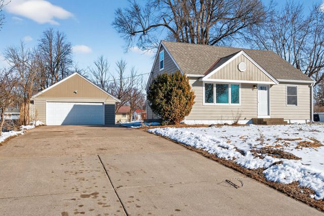 657 79th Avenue NE, Spring Lake Park, MN 55432