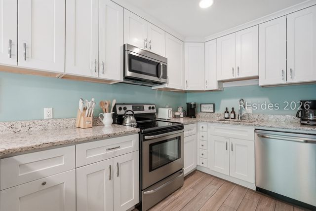 4 N Forest Beach Dr Apt 105, Hilton Head Island, SC 29928