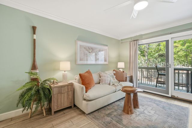 4 N Forest Beach Dr Apt 105, Hilton Head Island, SC 29928