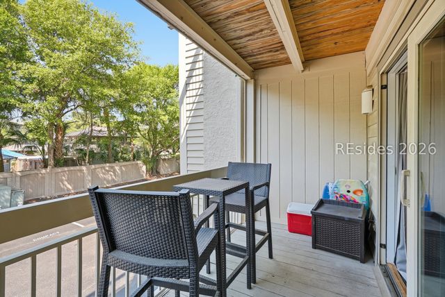 4 N Forest Beach Dr Apt 105, Hilton Head Island, SC 29928