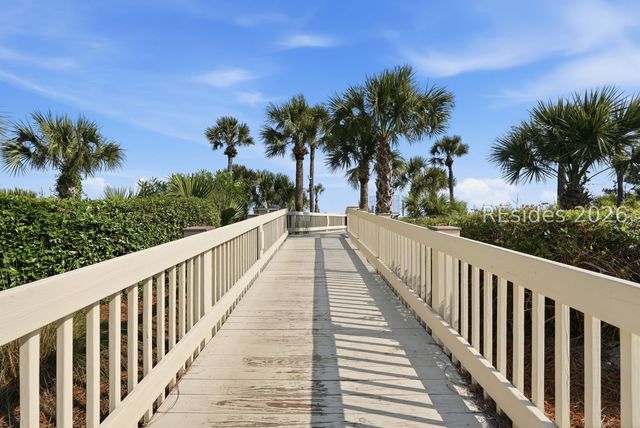 4 N Forest Beach Dr Apt 105, Hilton Head Island, SC 29928