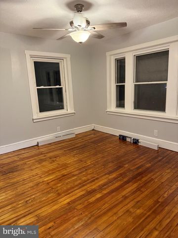 399 SUNSET RD, Reading, PA 19611