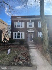 399 SUNSET RD, Reading, PA 19611