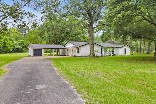 74 Robinson Road, Huntsville, TX 77320