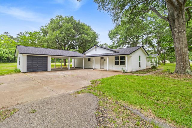 74 Robinson Road, Huntsville, TX 77320