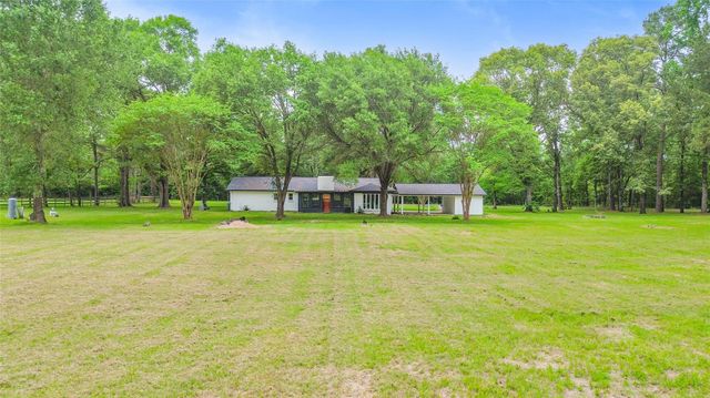 74 Robinson Road, Huntsville, TX 77320