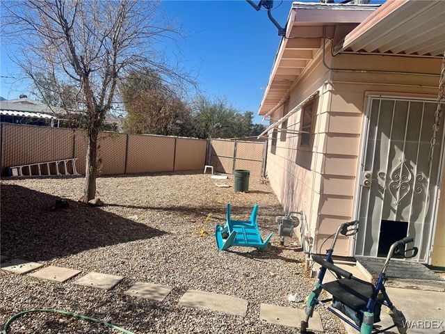 1862 Coral Isle Drive, Bullhead City, AZ 86442