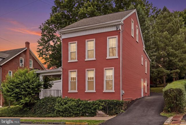 250 NEW ST, Spring City, PA 19475