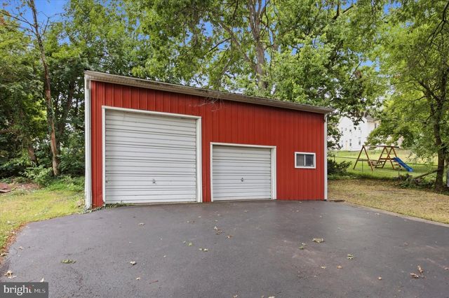 250 NEW ST, Spring City, PA 19475