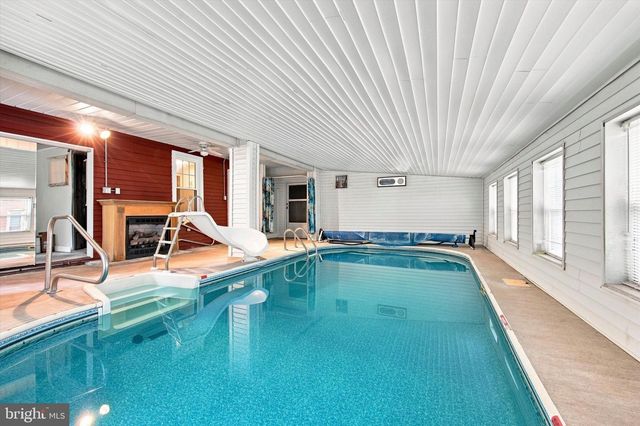 250 NEW ST, Spring City, PA 19475
